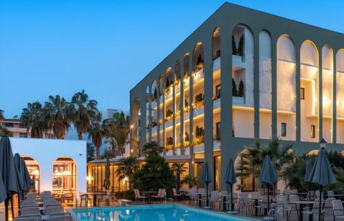 Flower Hotels & Resorts