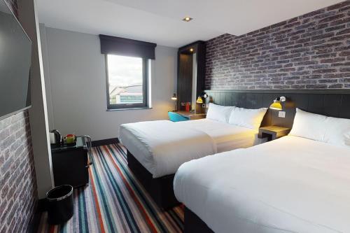 Village Hotel Aberdeen