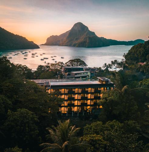 The Funny Lion El Nido