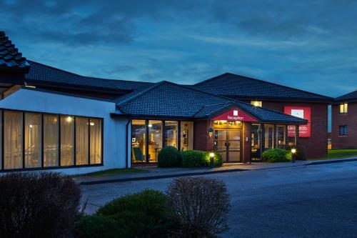 Leonardo Inn Hotel Aberdeen Airport