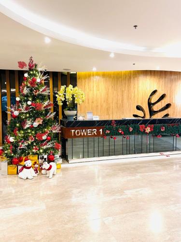 S Suite Home MOA Staycation