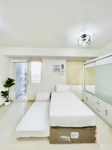 SM 11 Spacious Urban Nest