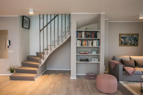 Ático en el centro con estacionamiento gratuito