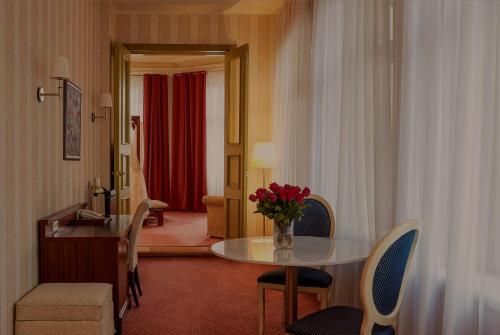 Monika Centrum Hotels