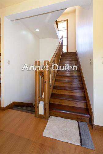 4 Bedroom Cabin in Camp John Hay