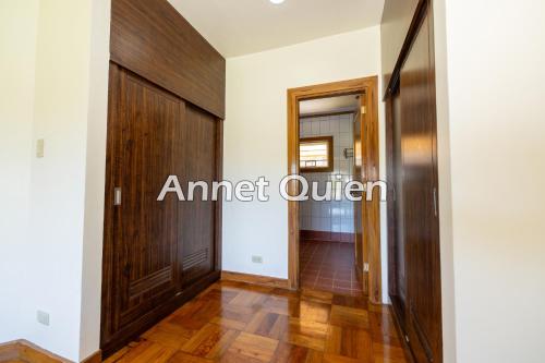 4 Bedroom Cabin in Camp John Hay