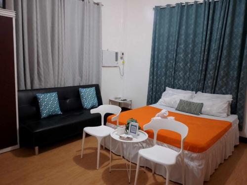 HOST HOMES - CASA ELIZA