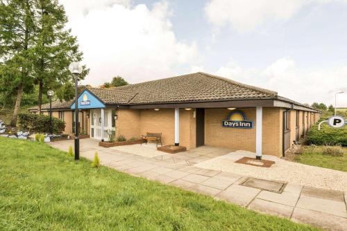 Days Inn by Wyndham Sutton Scotney North