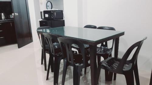 Avana Hills Boracay Prime Traveler's Suite 302