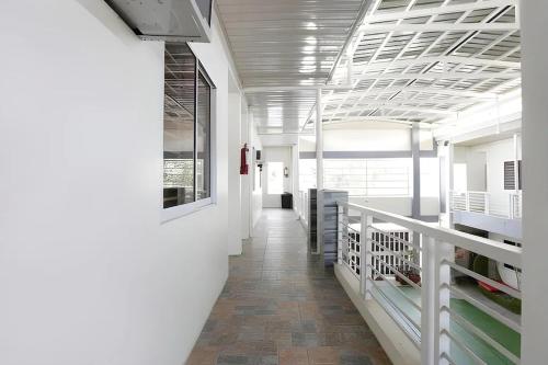 Ljenj Apartelle by OYO Rooms