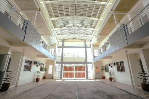 Ljenj Apartelle by OYO Rooms