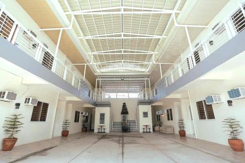 Ljenj Apartelle by OYO Rooms