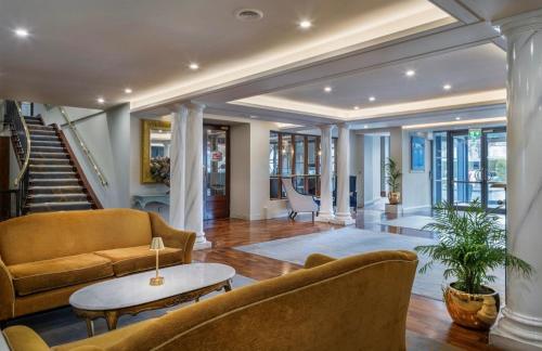 Greenhills Hotel Conference & Leisure Centre