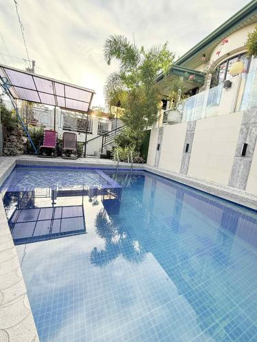 Palompon kalimba de luna Villa Inn