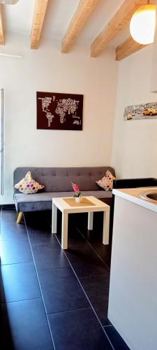 Santa Barbara Guesthouse