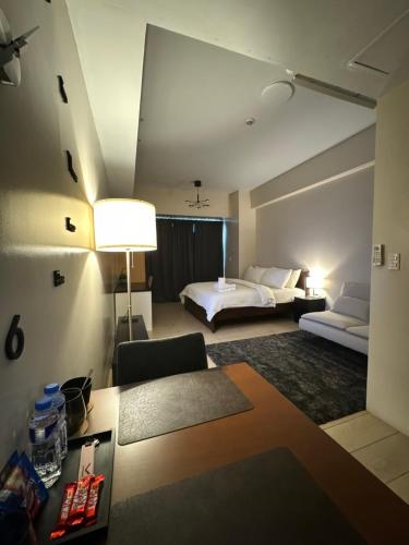 81 Newport Blvd Cluster 5 unit 5K by Rechelle Nunag