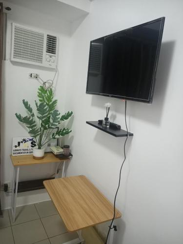 Urban deca tower by Marie Faye