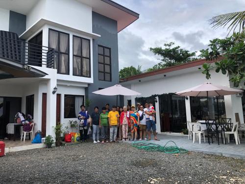 Sea Breeze Beach House near sandbars and beaches and near to Danao port