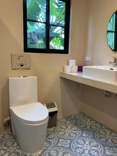 Studio Apartment in Port Barton