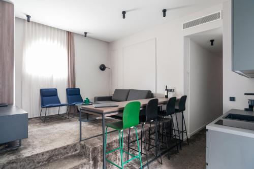 Manda Heritage Hotel