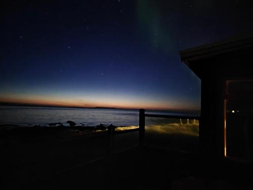 Kleifar: Ocean View Apartment