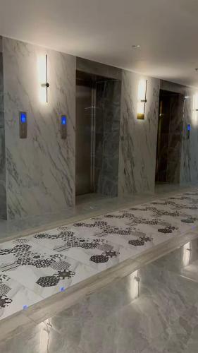 Baguio Condo - City Hub - Urban Oasis in Pines with Pool & Mountain View