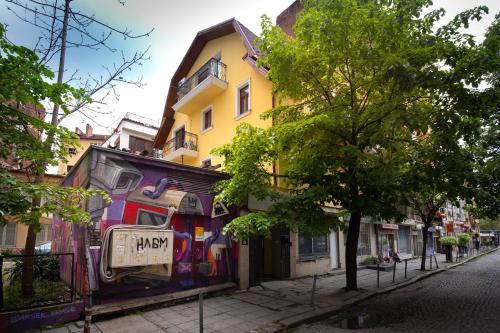 Nova Guesthouse - Private En-Suite Rooms I Sofia Center I Self Check-In