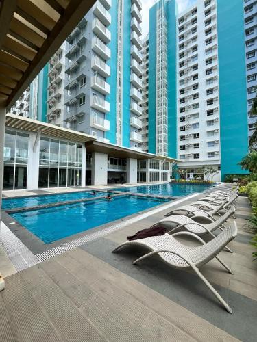 Sleek Stay in Bacolod