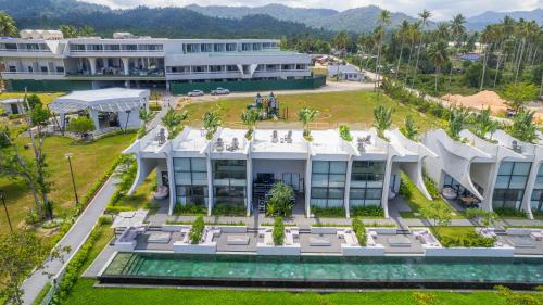 The Hotel Elizabeth Resort and Villas - Long Beach San Vicente Palawan