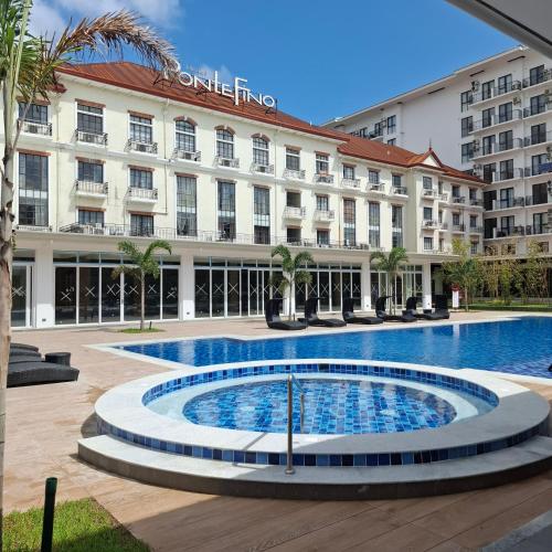 Pontefino Hotels