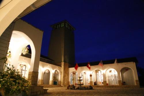 Delta Resort Treetop by Eight Continents