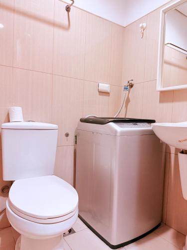 Elegant Stay in Shell Residences Tower A by One Guest Place