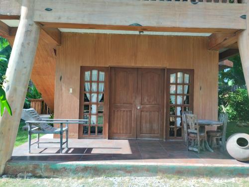 Hoyohoy Villas