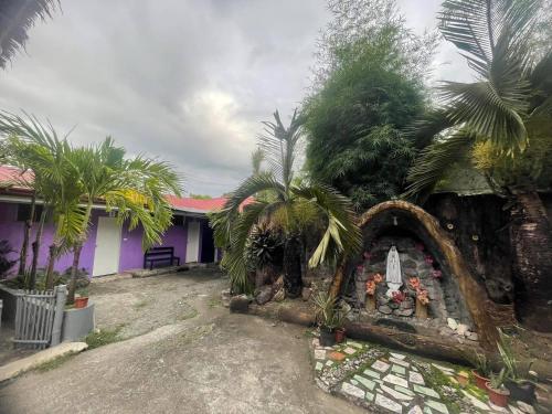 Cherry Travellers Inn