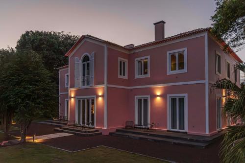 Solar dos Cantos Botanic House & Garden