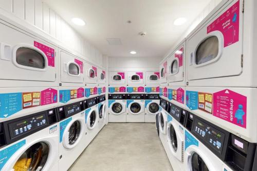 For Students Only Canvas Manchester