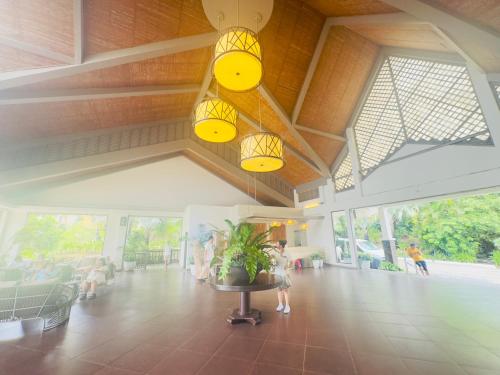 Alta Vista De Boracay F205