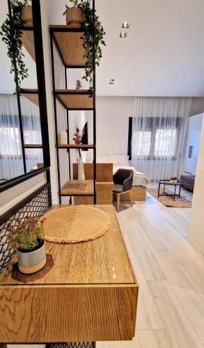 MELIGEO Suites Center of IOANNINA