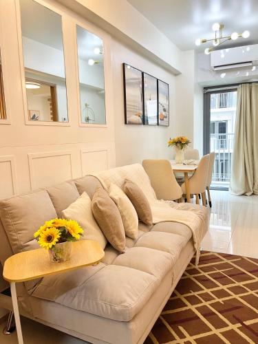 Amazing Condo Unit Shore 3 - walking distance to MOA - Pasay - 2 Beds - with 1 extra bed