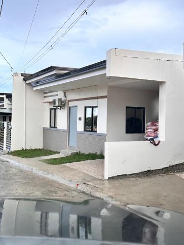 1Bedroom Sariaya Quezon Transient House Max 1-7pax