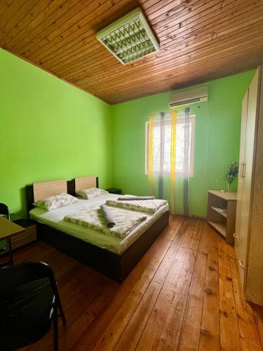 Elegance Hostel and Guesthouse