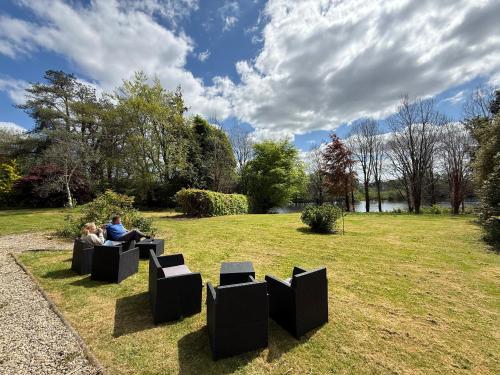 Shannon River House & Gardens