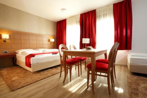 Hotel Raca