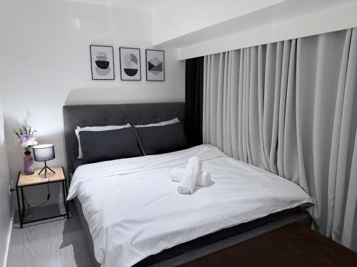 2BR Modern Unit in The Fort BGC