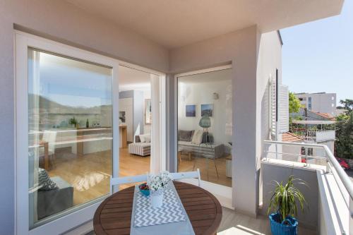 Apartments Villa Karmen