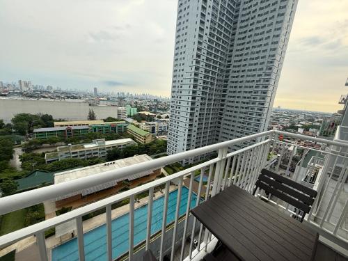 Yassis Suite 2BR Luxury Unit in Grass Residence