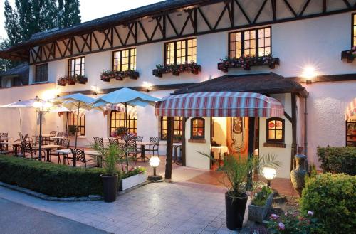 Le Pot D'Etain