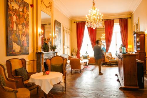 Martin's Relais