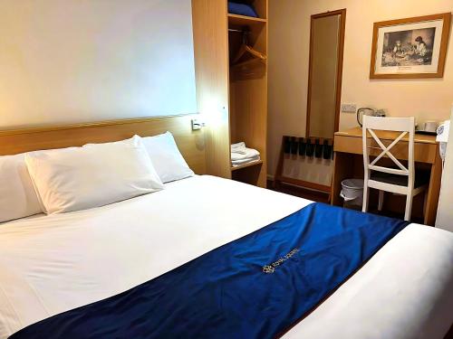 Royal Square Hotel - NEC and Birmingham Airport