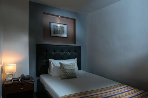 950 Condotel